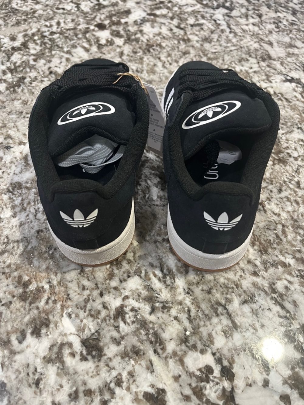 adidas Campus 00s Black & White 6 Youth / 7 Women’s - Picture 6 of 9